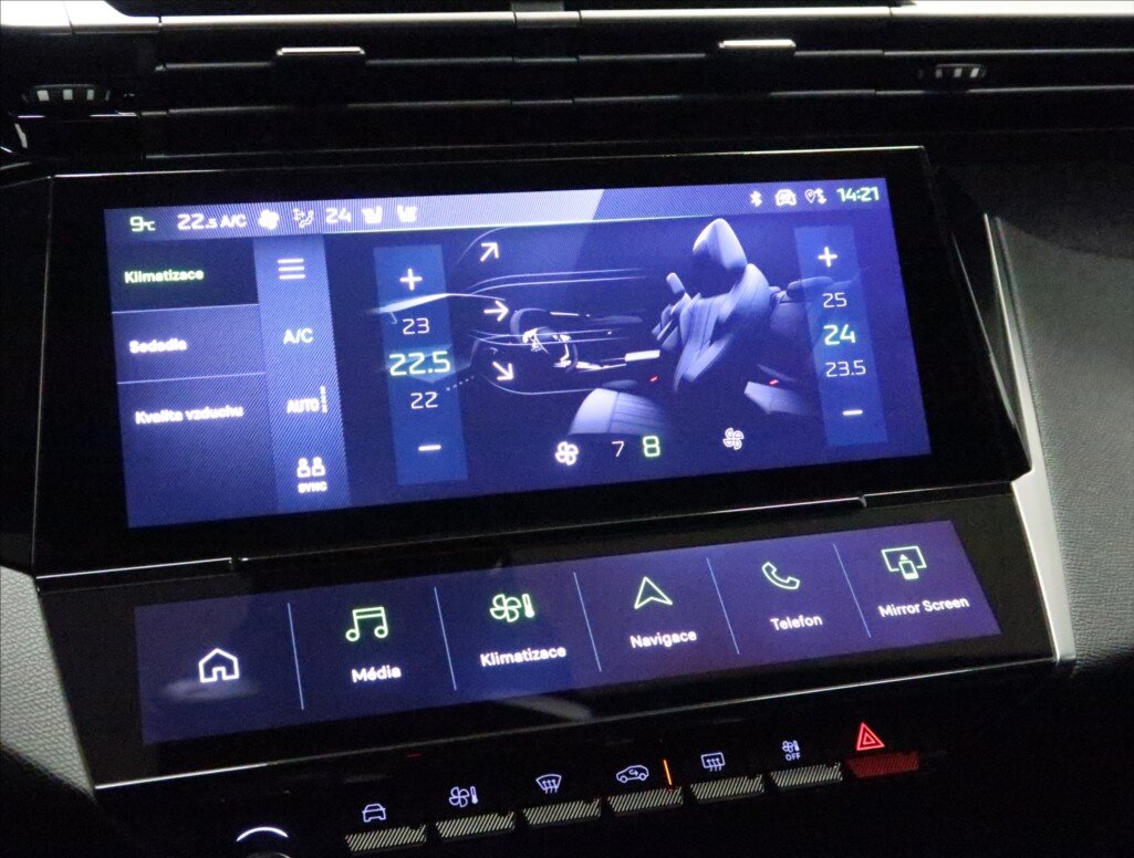 Peugeot 308 Hatchback 1,2 l 96 kw