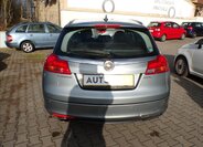 Opel Insignia Kombi 2,0 l 118 kw
