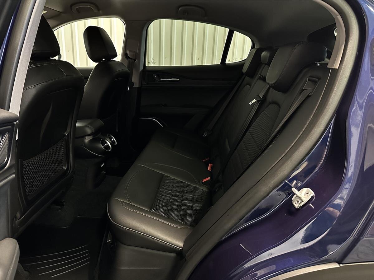 Alfa Romeo Stelvio SUV 2,1 l 154 kw