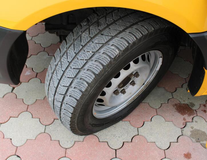 Mercedes-Benz Sprinter 18