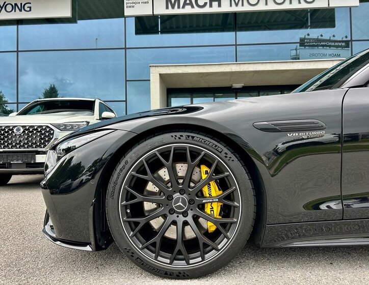 Mercedes-Benz SL Kabriolet 4,0 l 430 kw