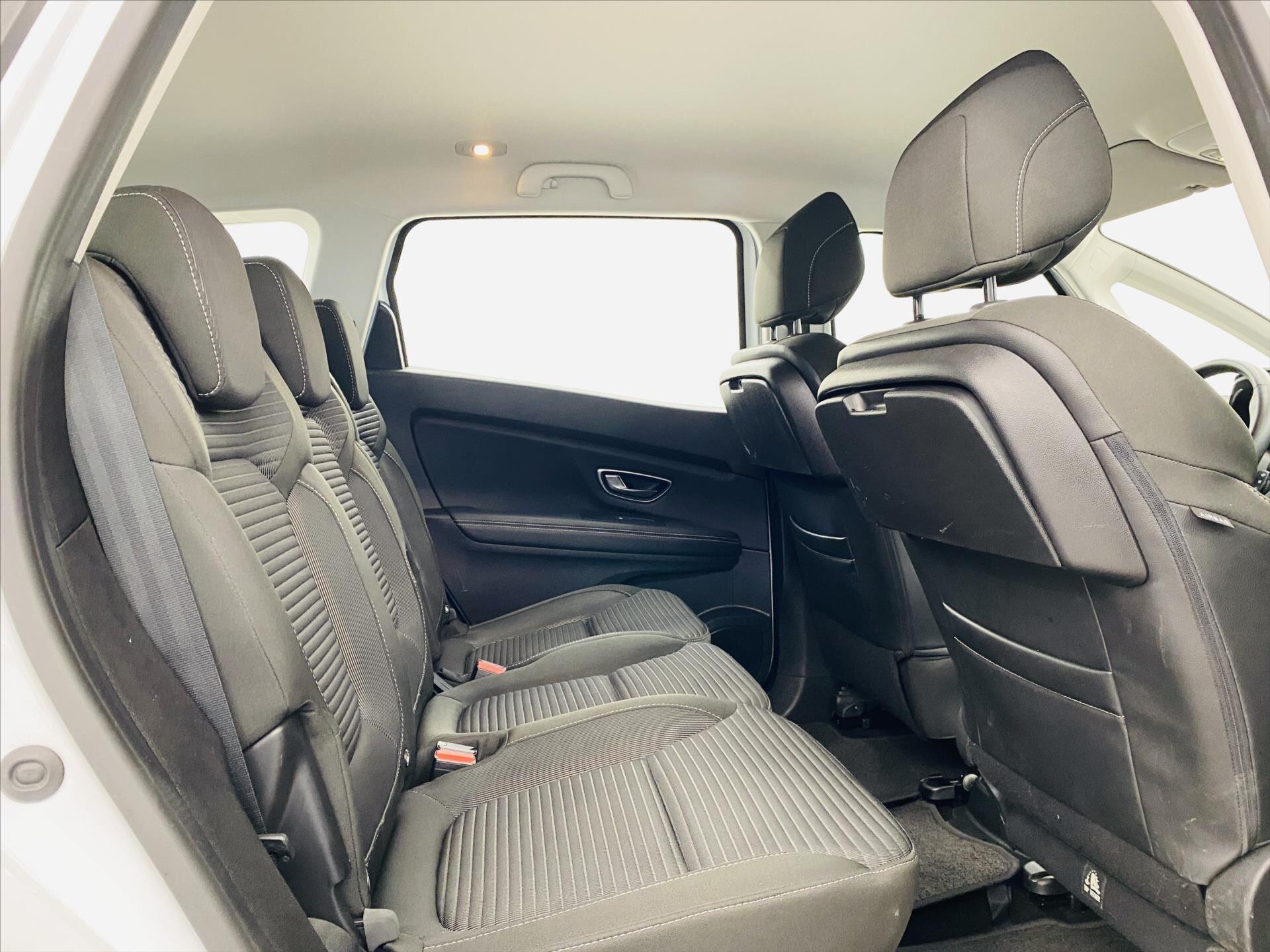 Renault Grand Scénic MPV 1,2 l 97 kw