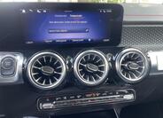 Mercedes-Benz EQB 14