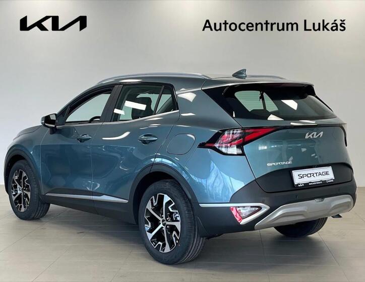 KIA Sportage 4