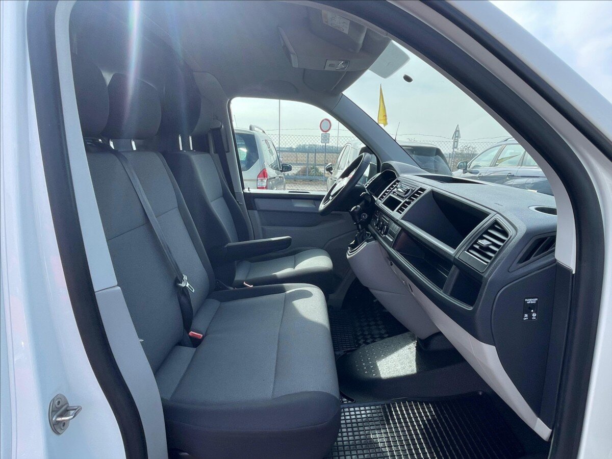 Volkswagen Transporter Skříň 2,0 l 62 kw