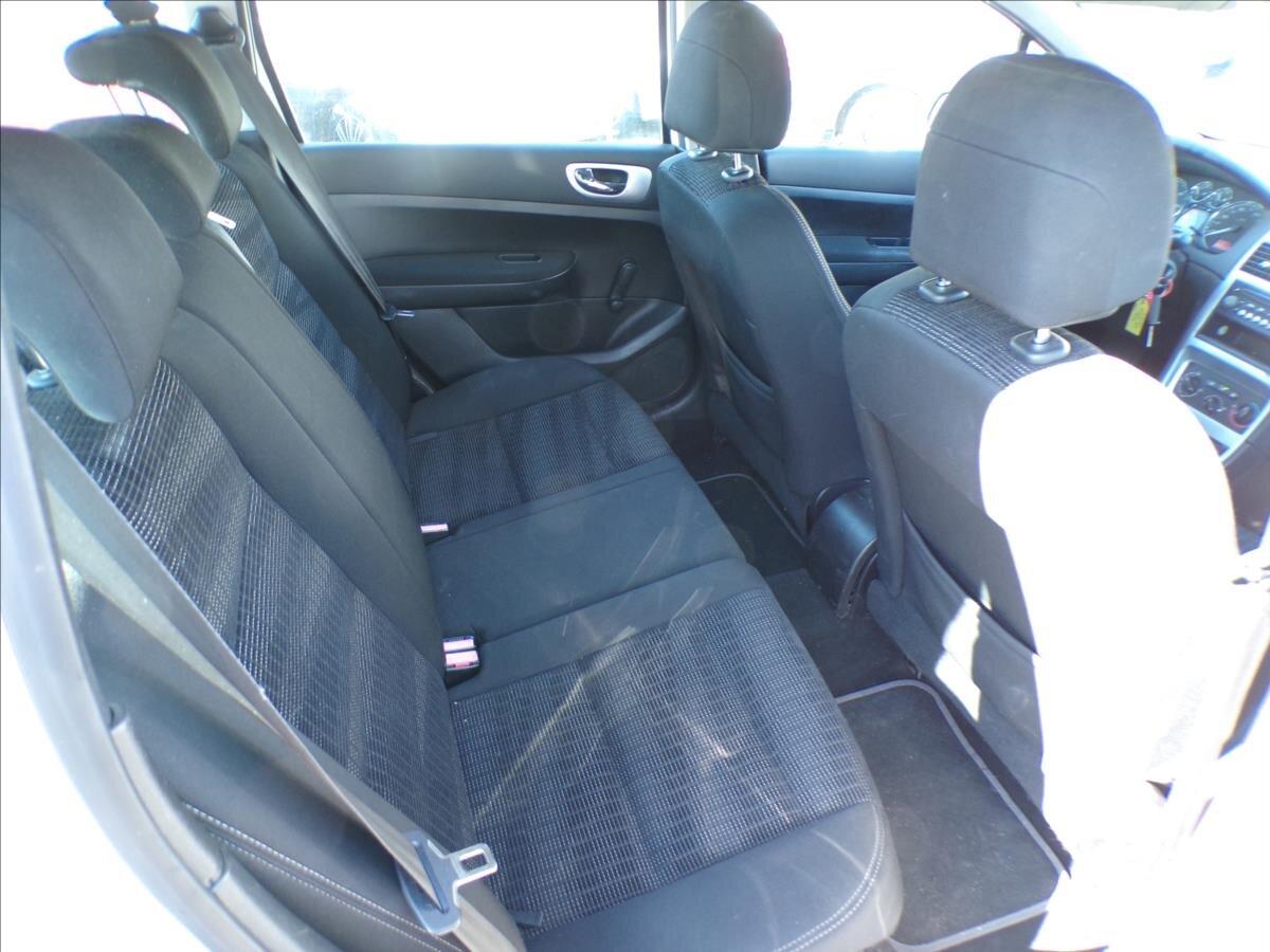 Peugeot 307 Skříň 1,6 l 66 kw