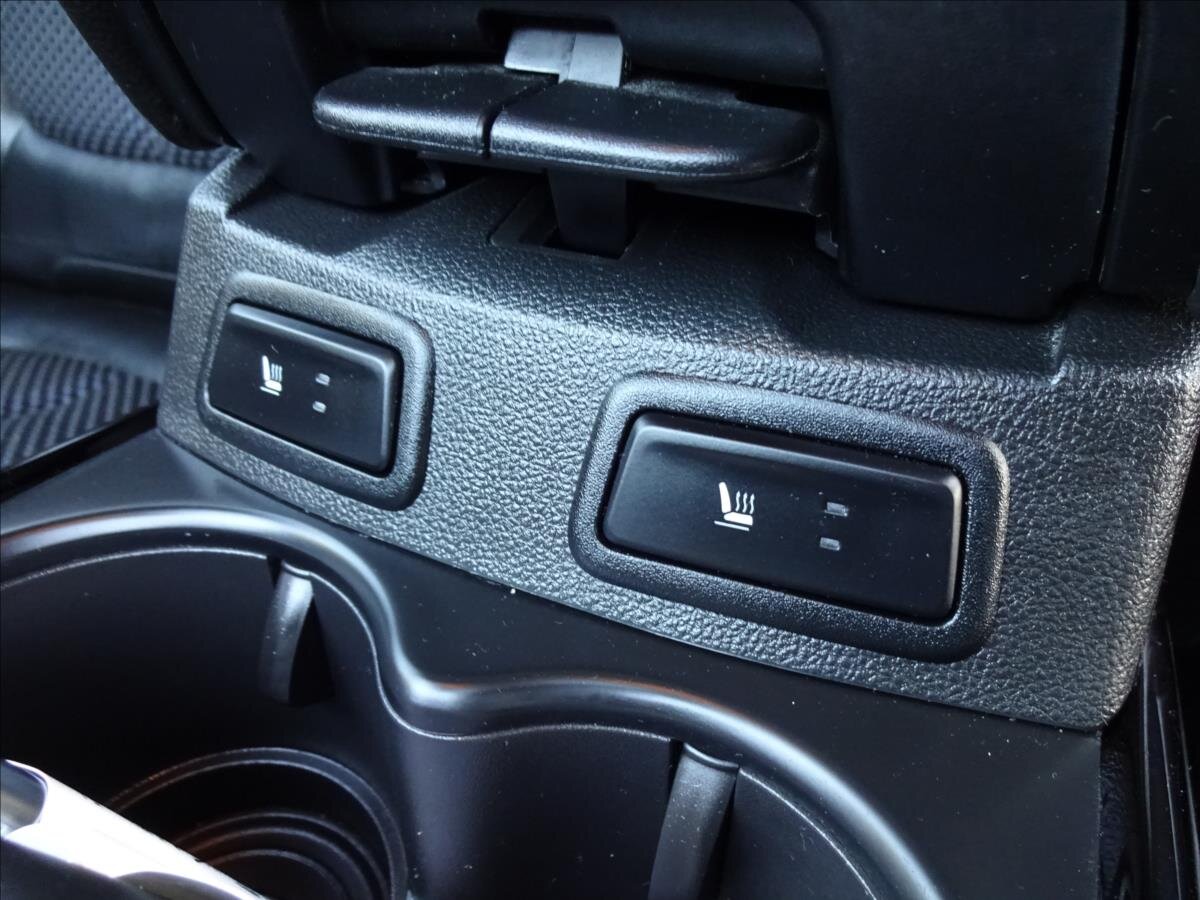 Renault Kadjar SUV / Terénní 1,3 l 103 kw