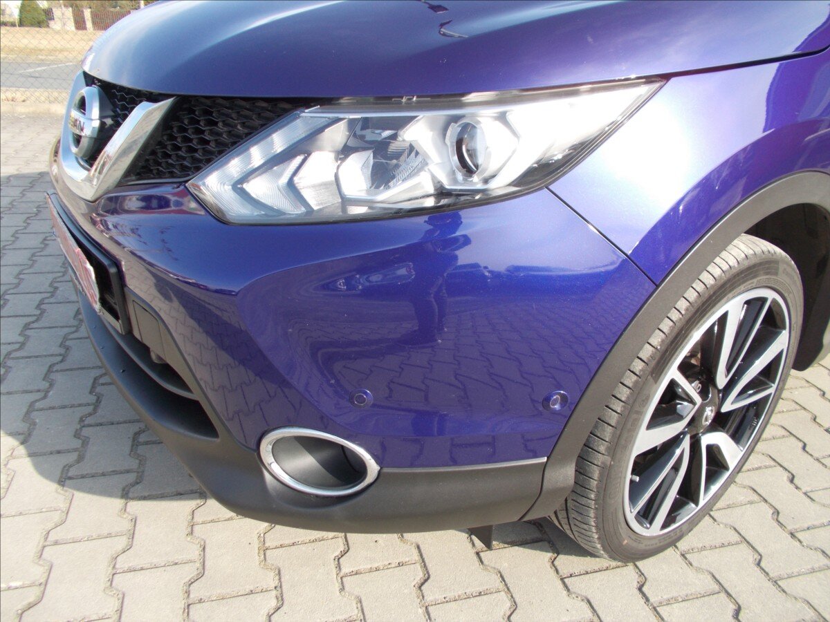 Nissan Qashqai SUV / Terénní 1,6 l 120 kw