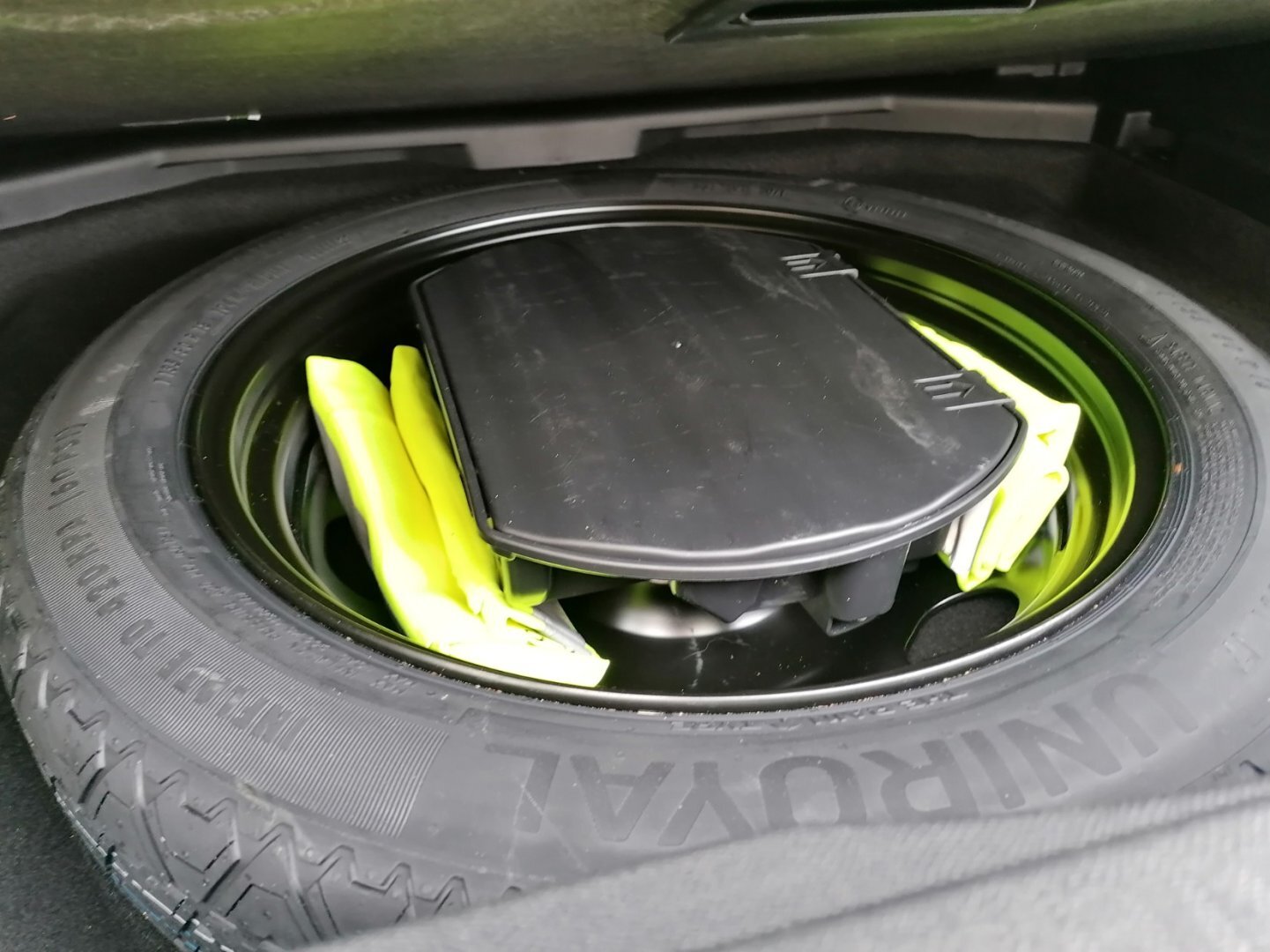 Peugeot 3008 SUV / Terénní 1,2 l 96 kw