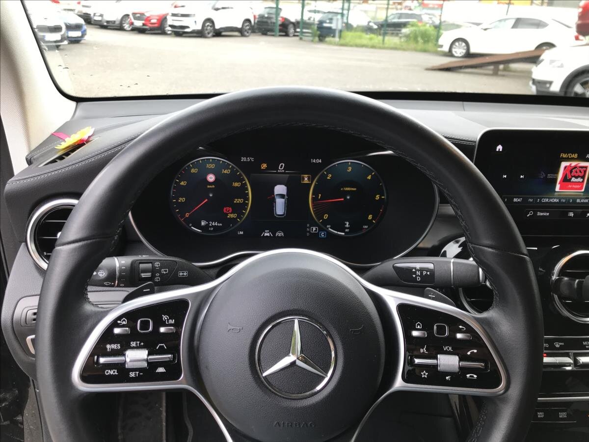 Mercedes-Benz GLC SUV 2,0 l 143 kw