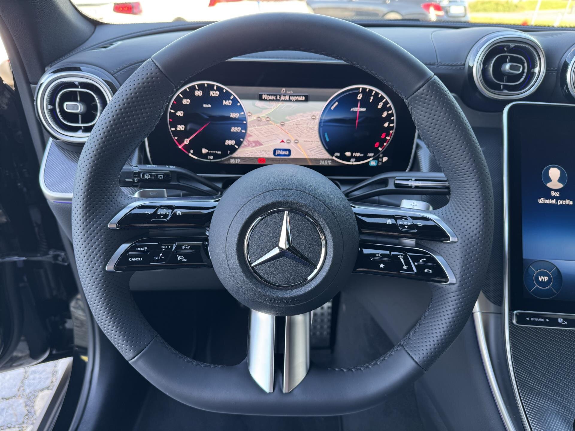 Mercedes-Benz GLC SUV / Terénní 2,0 l 245 kw