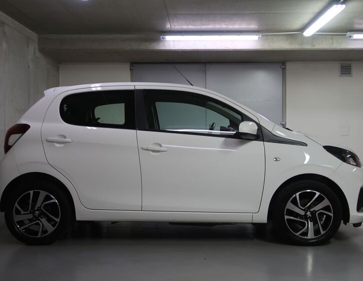 Peugeot 108 4