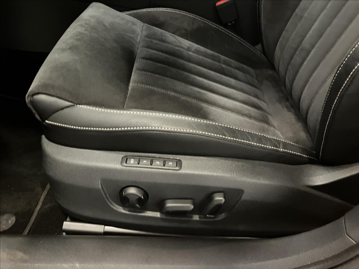 Škoda Superb Kombi 2,0 l 147 kw