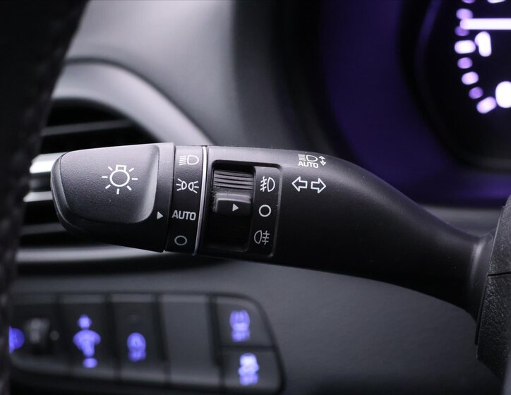 Hyundai i30 Kombi 998,0 88 kw