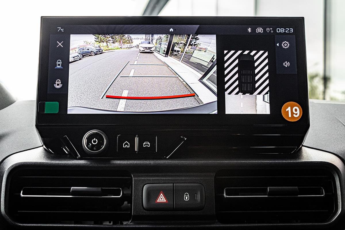 Peugeot Rifter MPV 1,5 l 96 kw