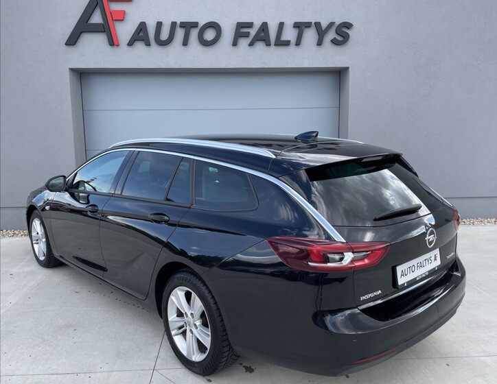 Opel Insignia 5