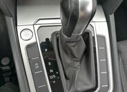 Volkswagen Passat 11