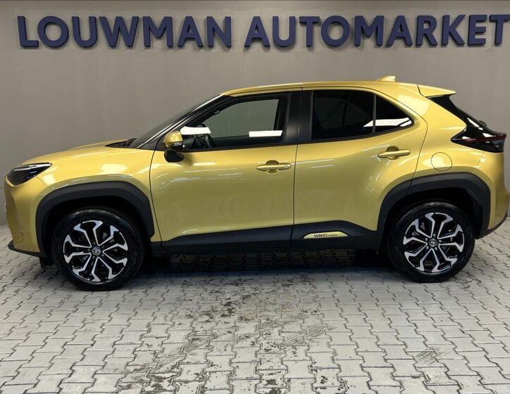 Toyota Yaris Cross 3