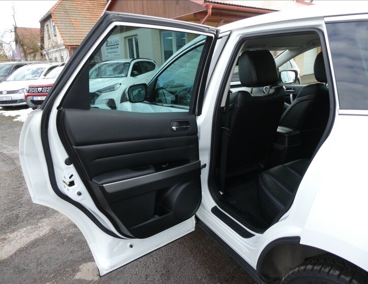 Mazda CX-7 SUV 2,2 l 127 kw