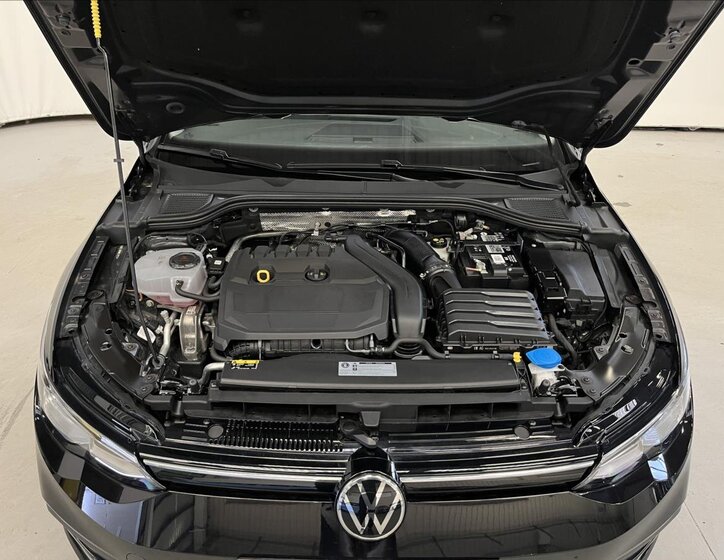 Volkswagen Golf 26