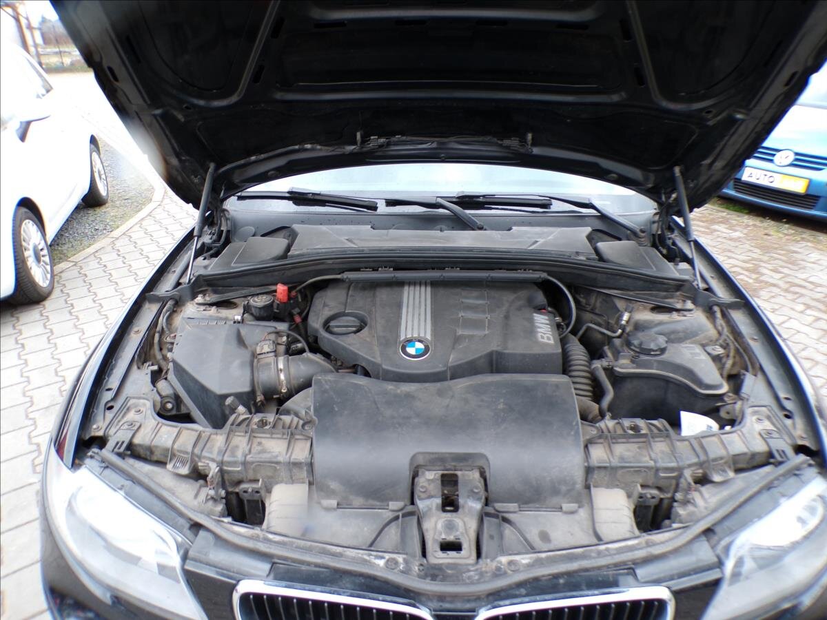 BMW Řada 1 Kombi 2,0 l 100 kw