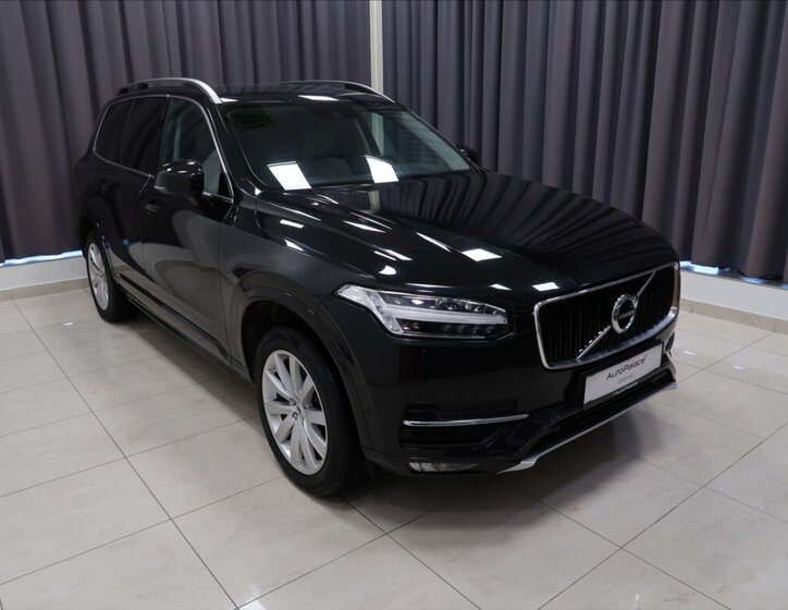 Volvo XC90 SUV 2,0 l 173 kw