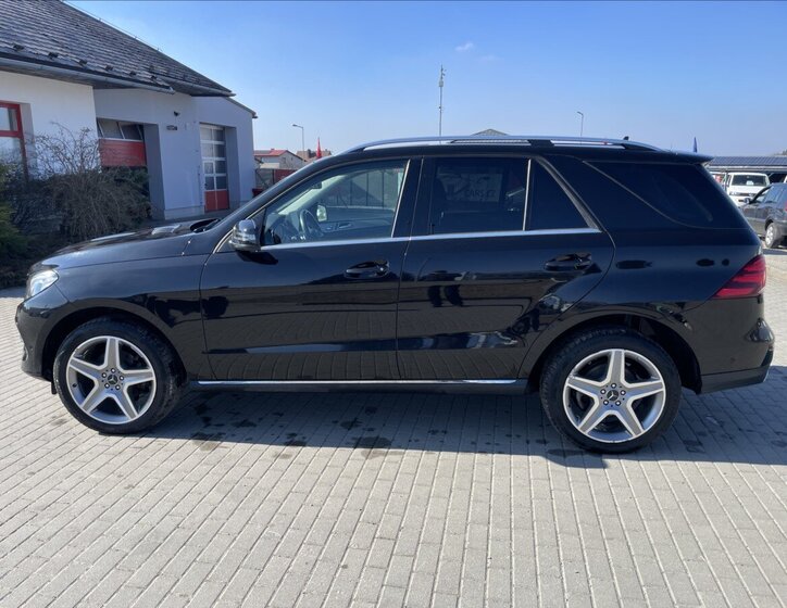Mercedes-Benz GLE SUV / Terénní 3,0 l 190 kw