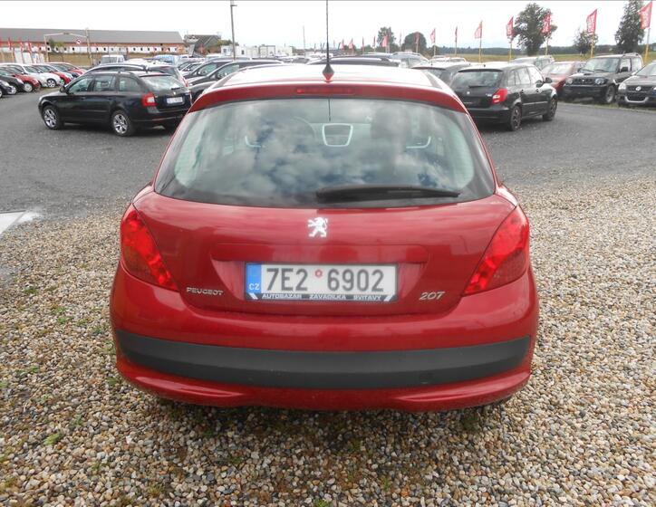 Peugeot 207 7