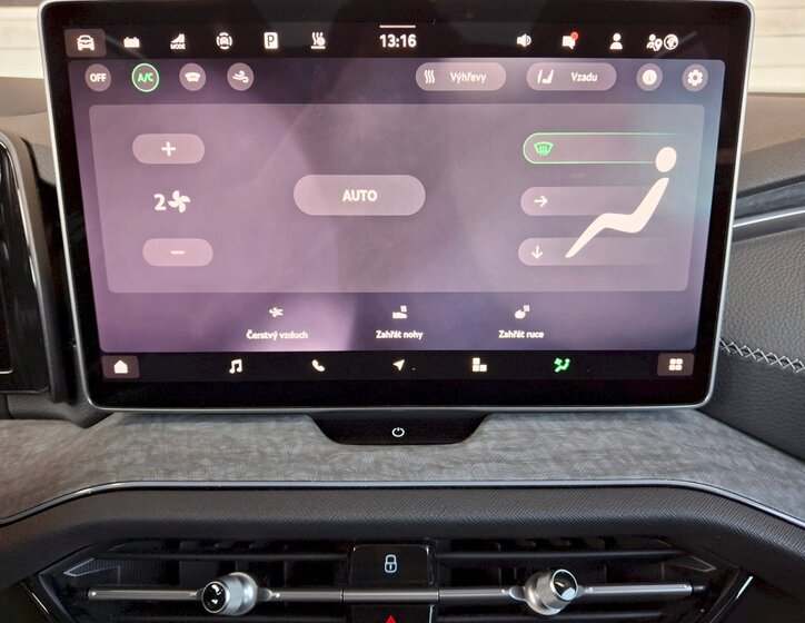 Škoda Kodiaq SUV / Terénní 1,5 l 150 kw