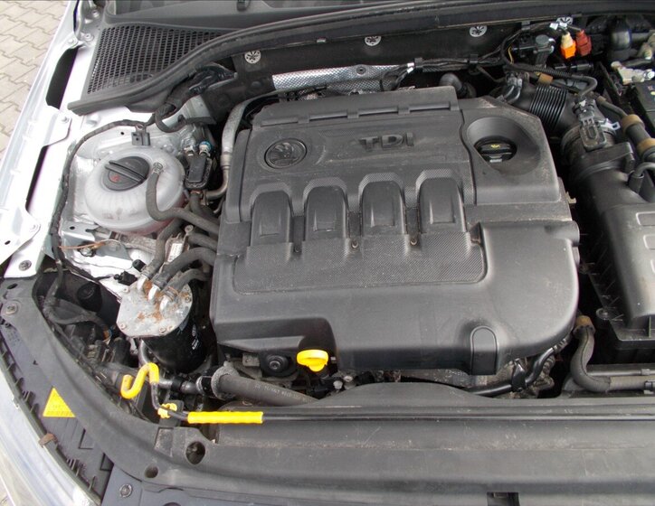 Škoda Octavia Kombi 1,6 l 77 kw