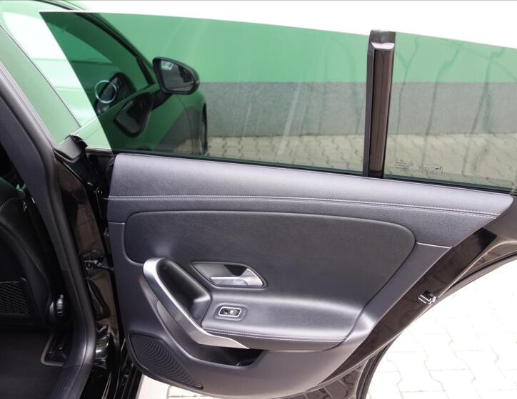 Mercedes-Benz CLA 36