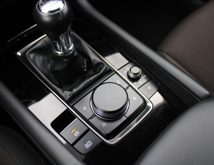 Mazda 3 Sedan 2,0 l 90 kw