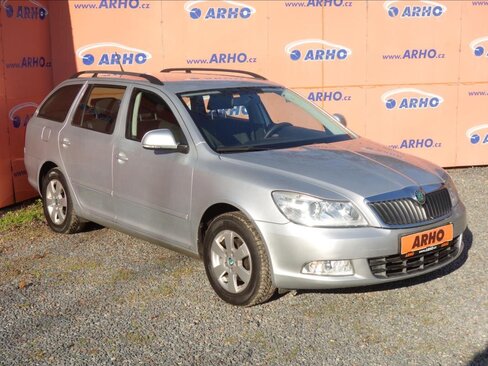 Škoda Octavia Kombi 1,6 l 77 kw