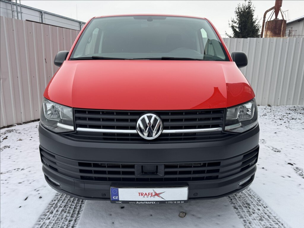 Volkswagen Transporter Skříň 2,0 l 110 kw
