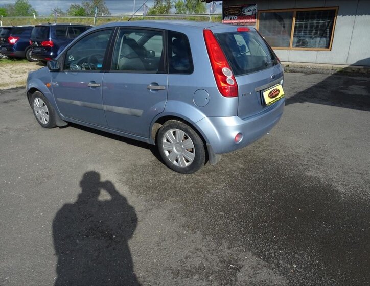 Ford Fiesta Hatchback 1,3 l 51 kw
