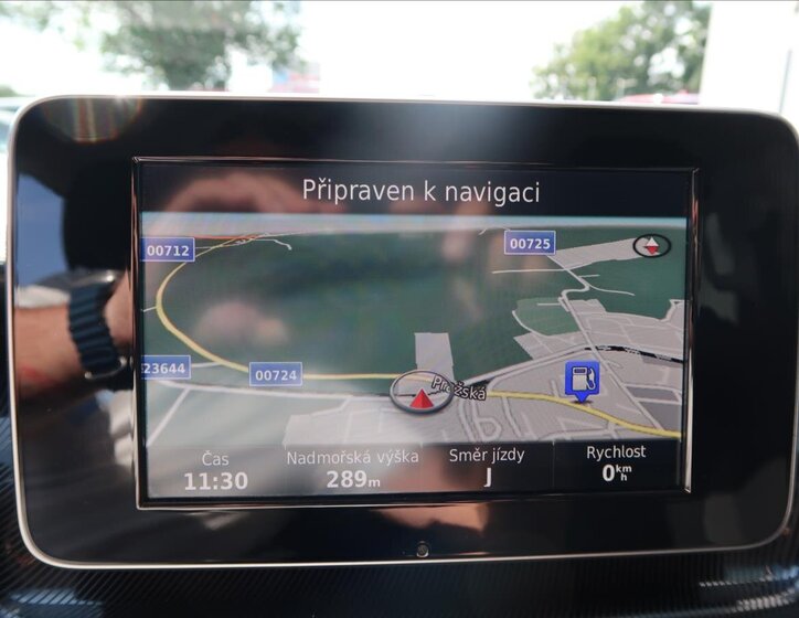 Mercedes-Benz Vito 16