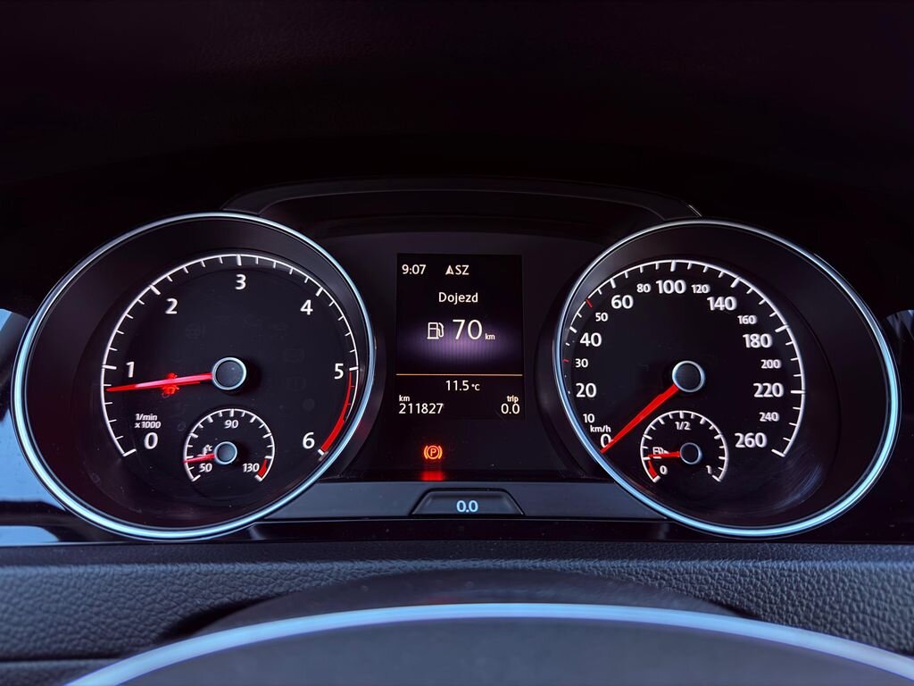 Volkswagen Golf Kombi 2,0 l 110 kw