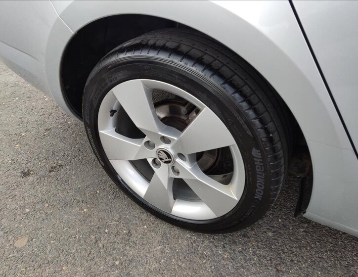 Škoda Octavia Kombi 1,4 l 103 kw