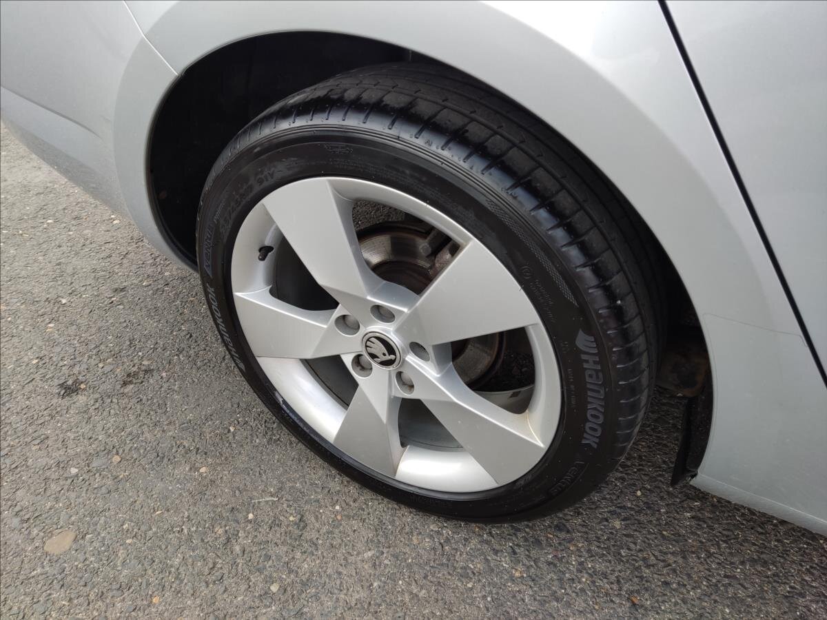 Škoda Octavia Kombi 1,4 l 103 kw