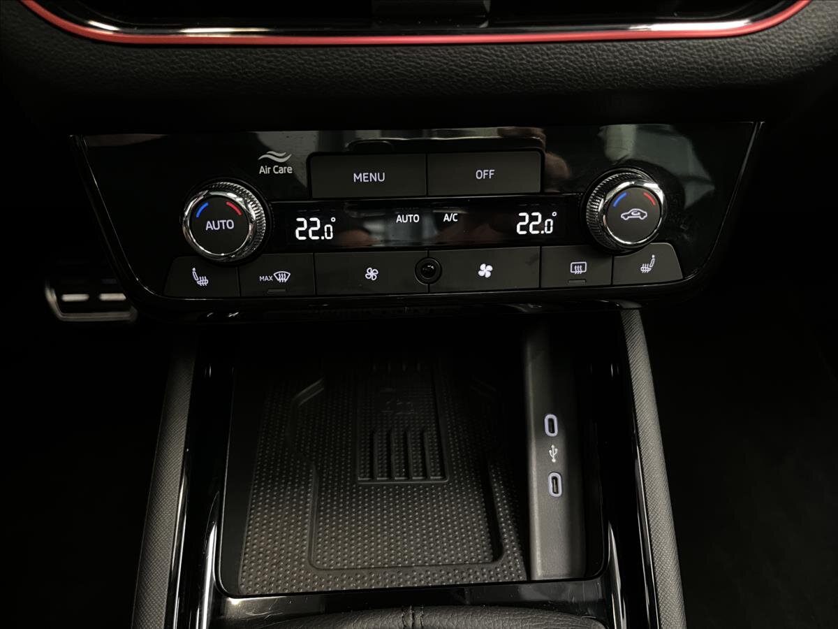 Škoda Kamiq SUV / Terénní 1,5 l 110 kw