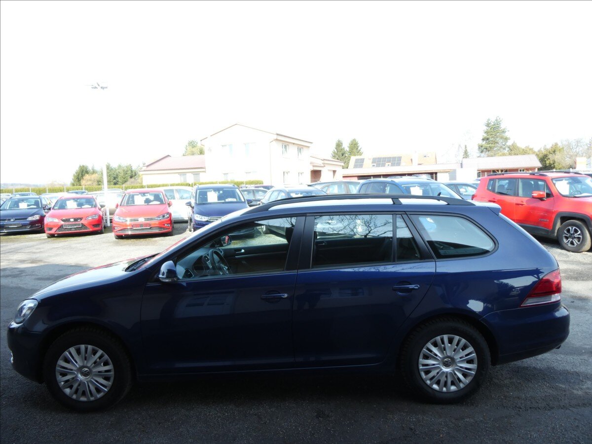 Volkswagen Golf Kombi 1,2 l 77 kw