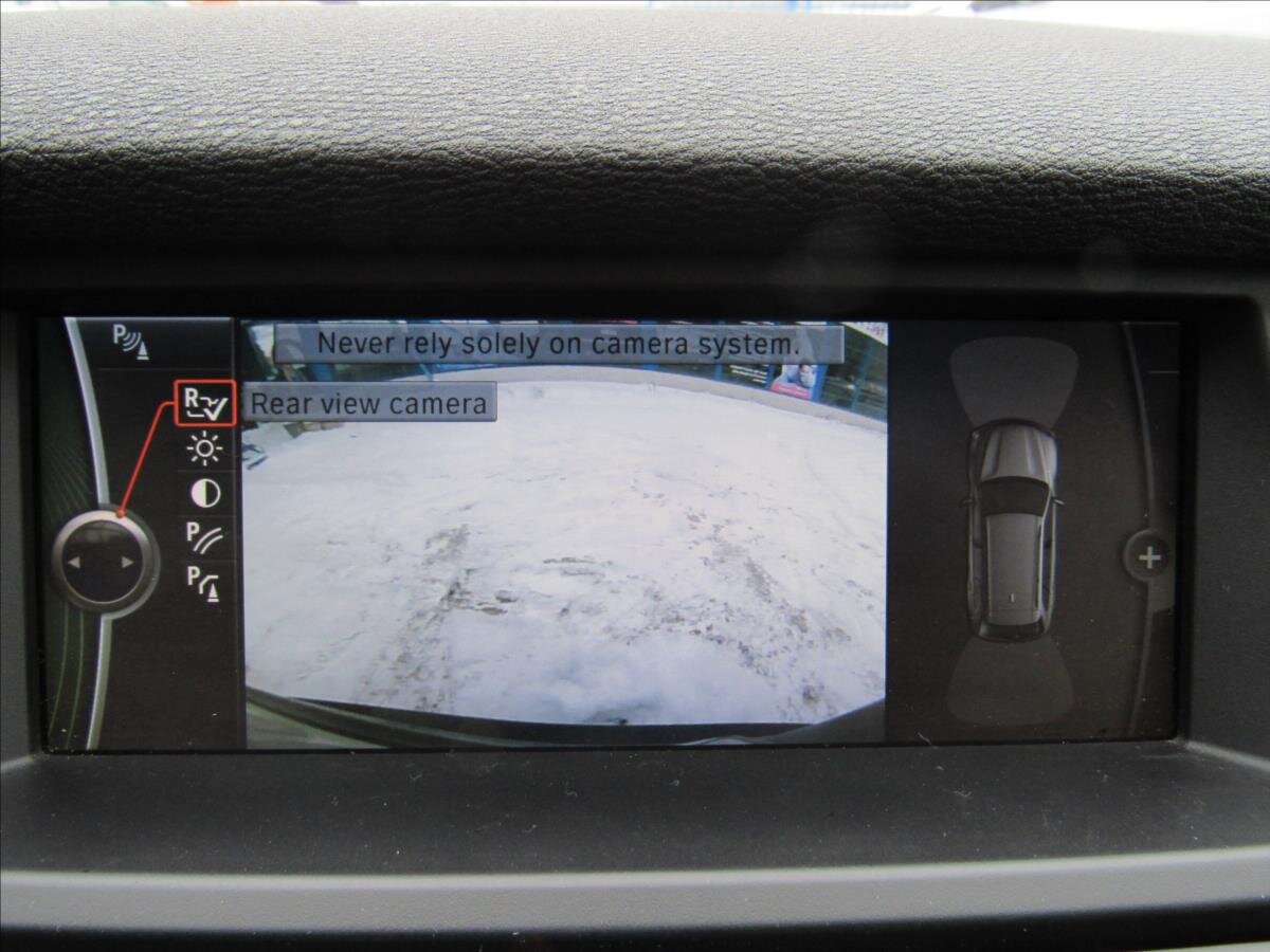 BMW X5 Kombi 3,0 l 225 kw