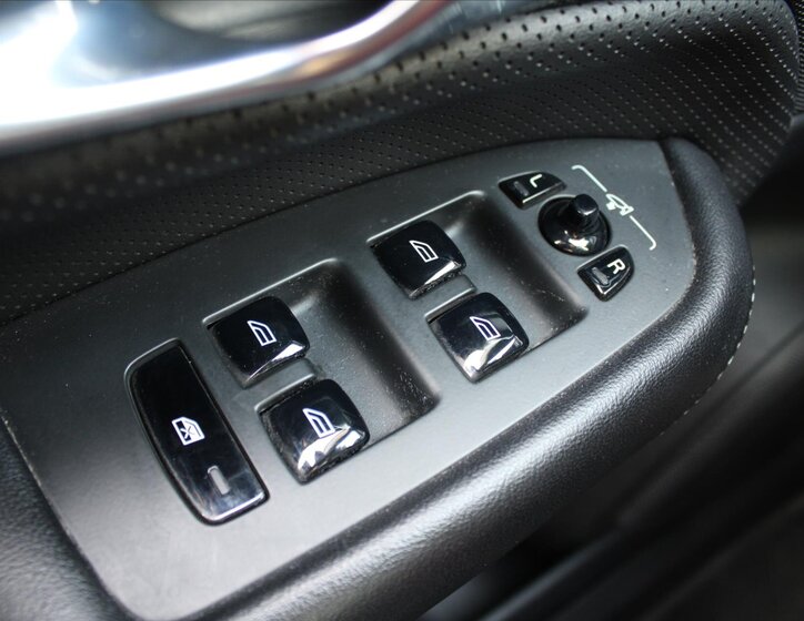 Volvo XC90 SUV 2,0 l 173 kw