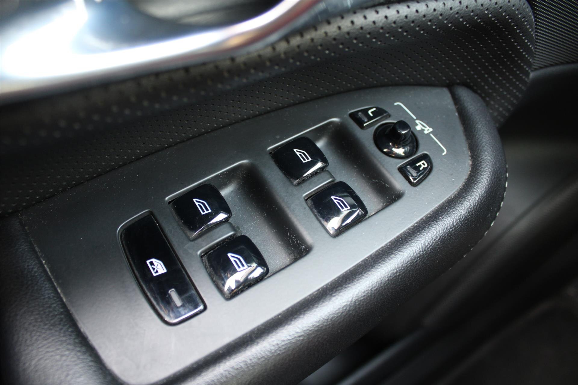 Volvo XC90 SUV 2,0 l 173 kw