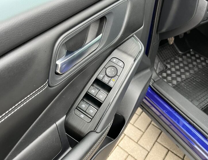 Nissan Qashqai SUV 1,3 l 116 kw