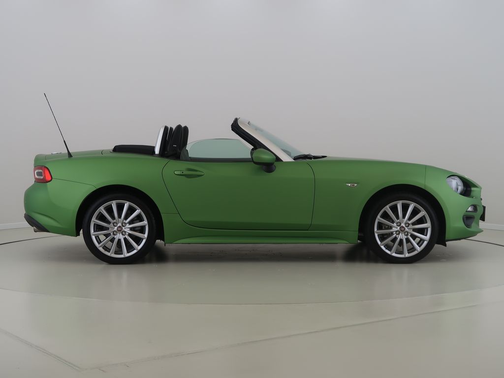 Fiat 124 Spider