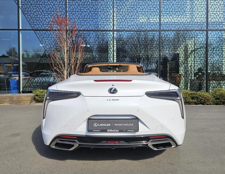 Lexus LC 500 13
