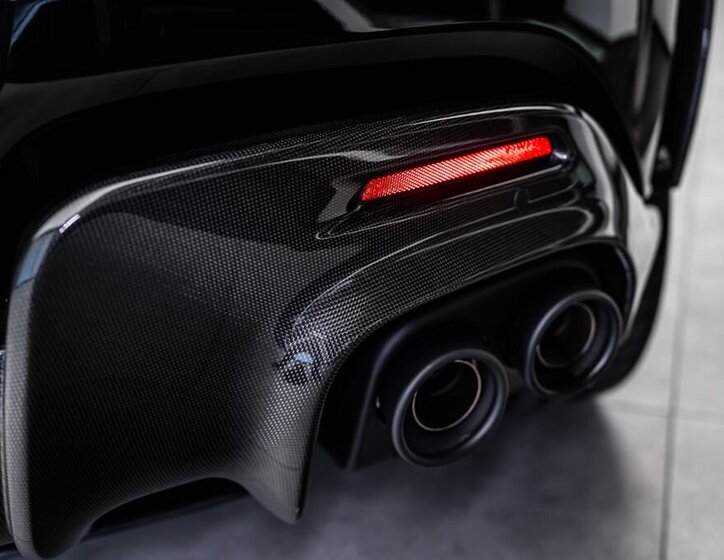 Ferrari Ostatní SUV / Terénní 6,5 l 529 kw