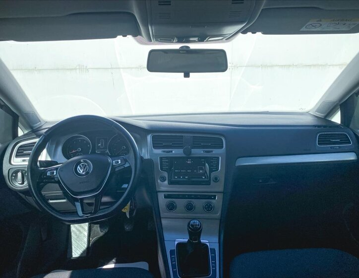 Volkswagen Golf Hatchback 1,4 l 81 kw