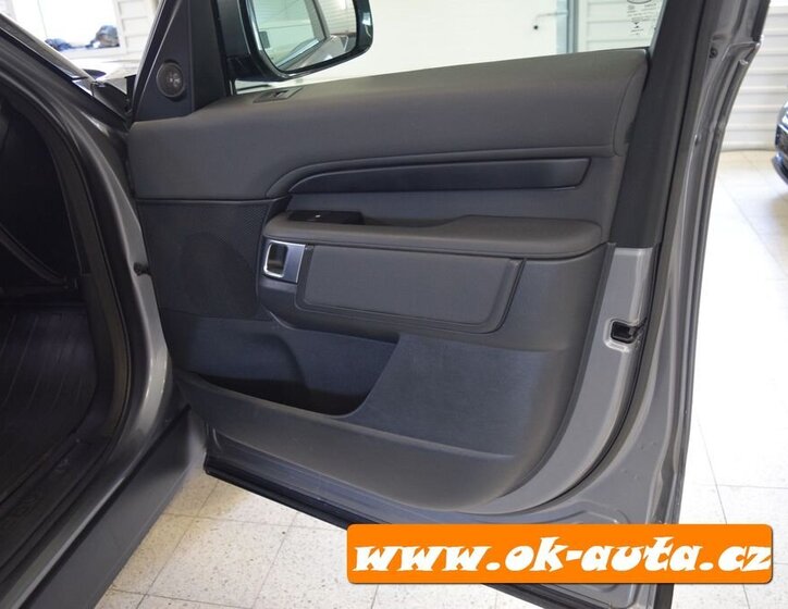 Land Rover Discovery SUV / Terénní 0,0 177 kw